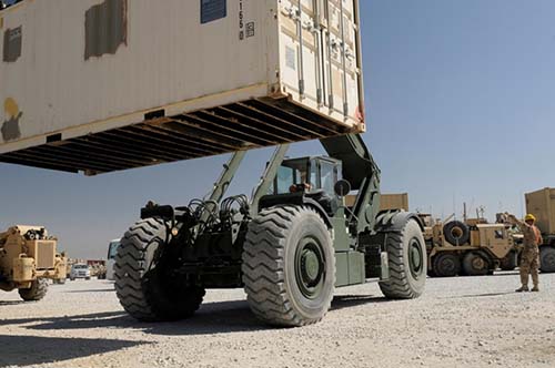 Transportation Soldiers in the process of working with cargo.